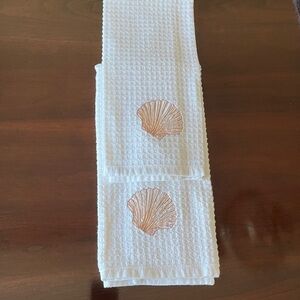 Kitchen towels